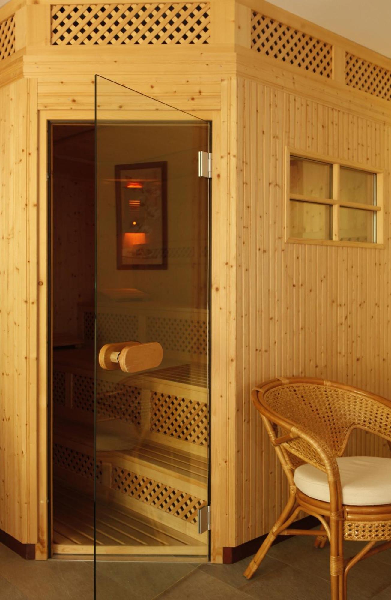 Hotel Stefaner ตีเรส ภายนอก รูปภาพ